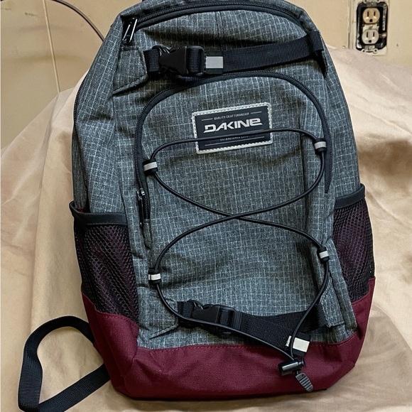 Dakine Charcoal and Maroon Men's Backpack - Picture 1 of 10